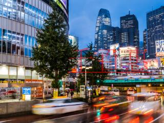 全公司只有一個法人,不給法人發工資繳納社?？梢詥?？